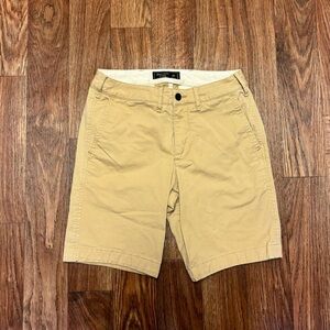 Tan Abercrombie & Fitch chino shorts